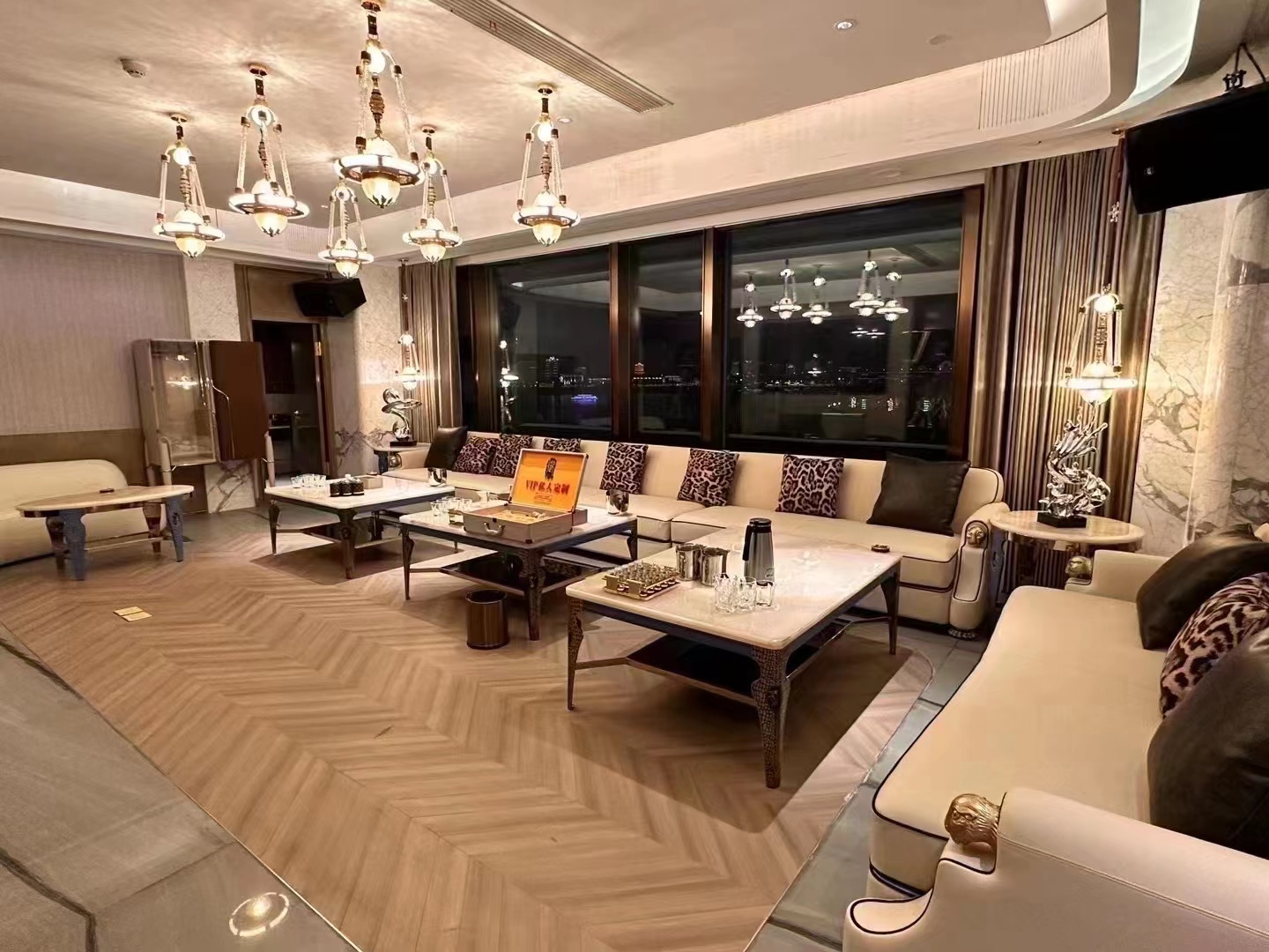 承德小时场ktv，了解小时场ktv啥意思-滦平县ktv预定